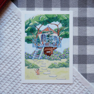 Reproduction de l'aquarelle "La cabane aux souvenirs" par chatdudesert. Photo prise de face, vue d'ensemble sur l'illustration.